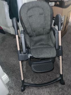 Maxi cosí high chair