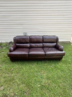 Use leather sofa for sale!