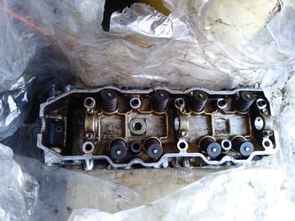 Toyota 22r heads and kit