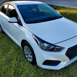 2018 Hyundai Accent