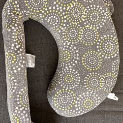 Breast feeding pillow