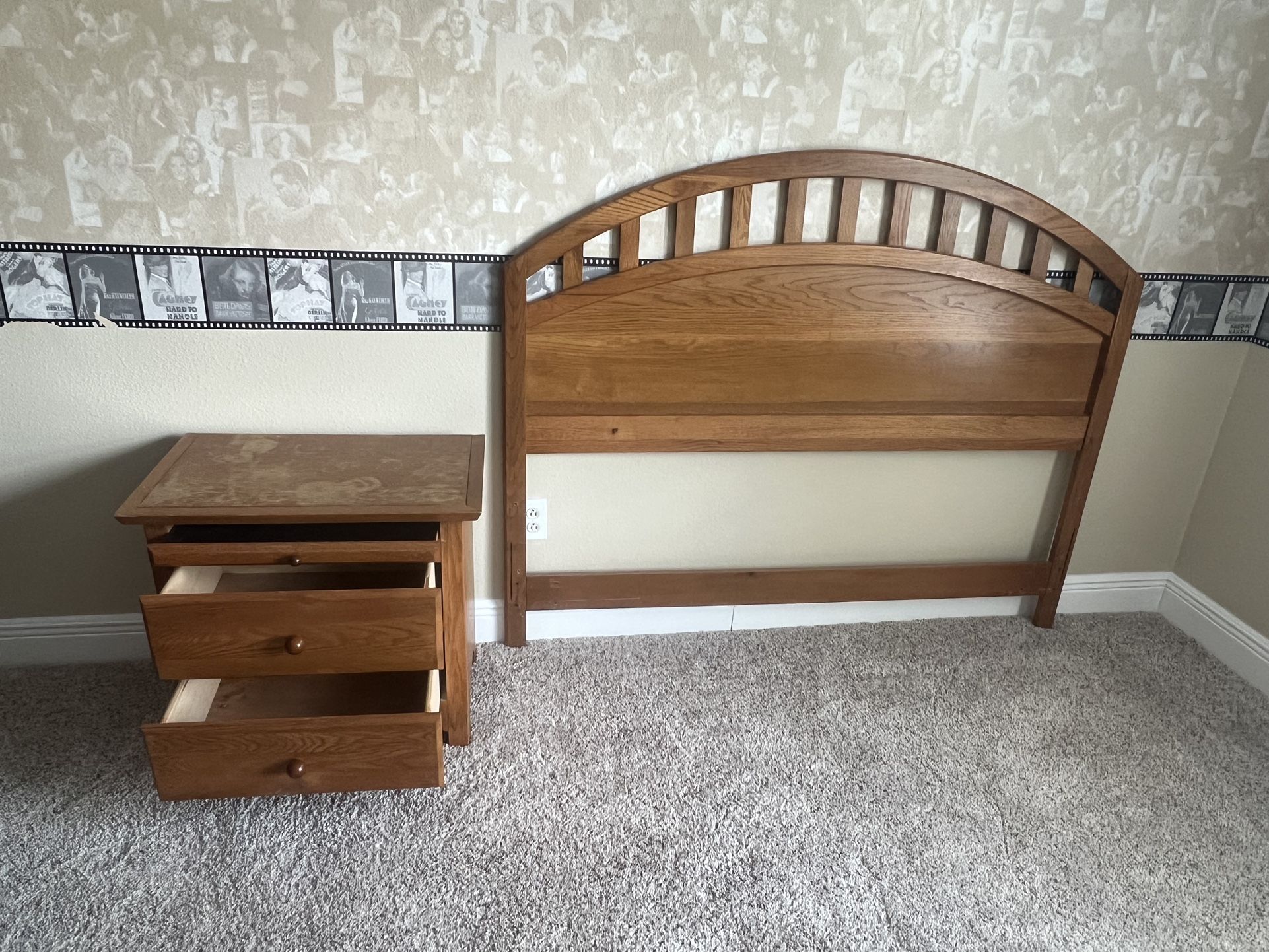 Queen Bedroom Set Oak