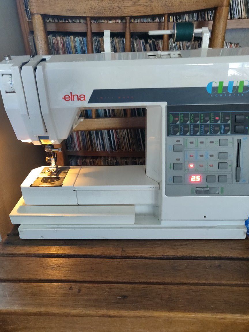 club computer Elna Sewing machine sold as is untested