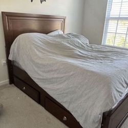 full size bed set with trundle, dresser and night table