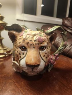 Fitz & Floyd Serengeti Pitcher