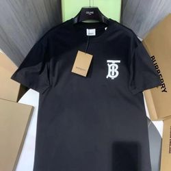 Burberry T shirt 
