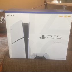 PS5 DISC VERISION BRAND NEW