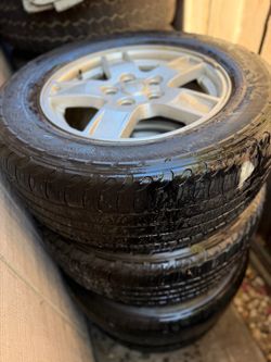 2005–2010 Jeep Grand Cherokee rims “17”