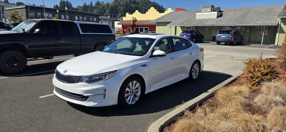 2016 KIA Optima