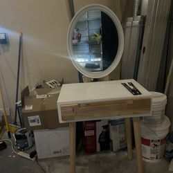 Free vanity With Bench! 