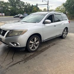 2014 Nissan Pathfinder