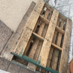 2 Pallets