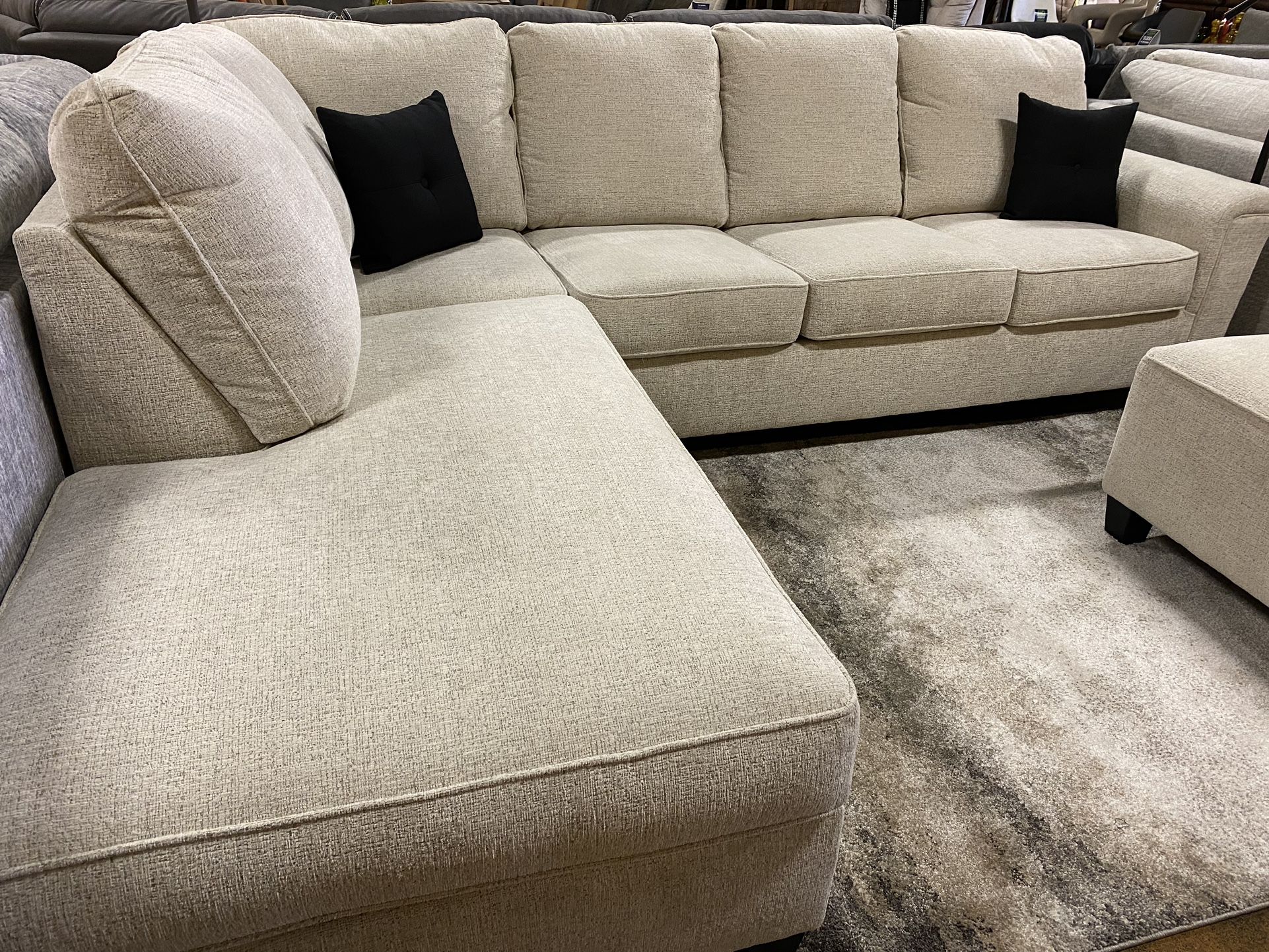 BRAND NEW TWO PIECES SECTIONAL!! CAN DELIVER 