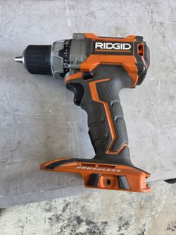 RIDGID
18V SubCompact Brushless Cordless 1/2 in. Drill/Driver (Tool Only) In Excellent Condition!!