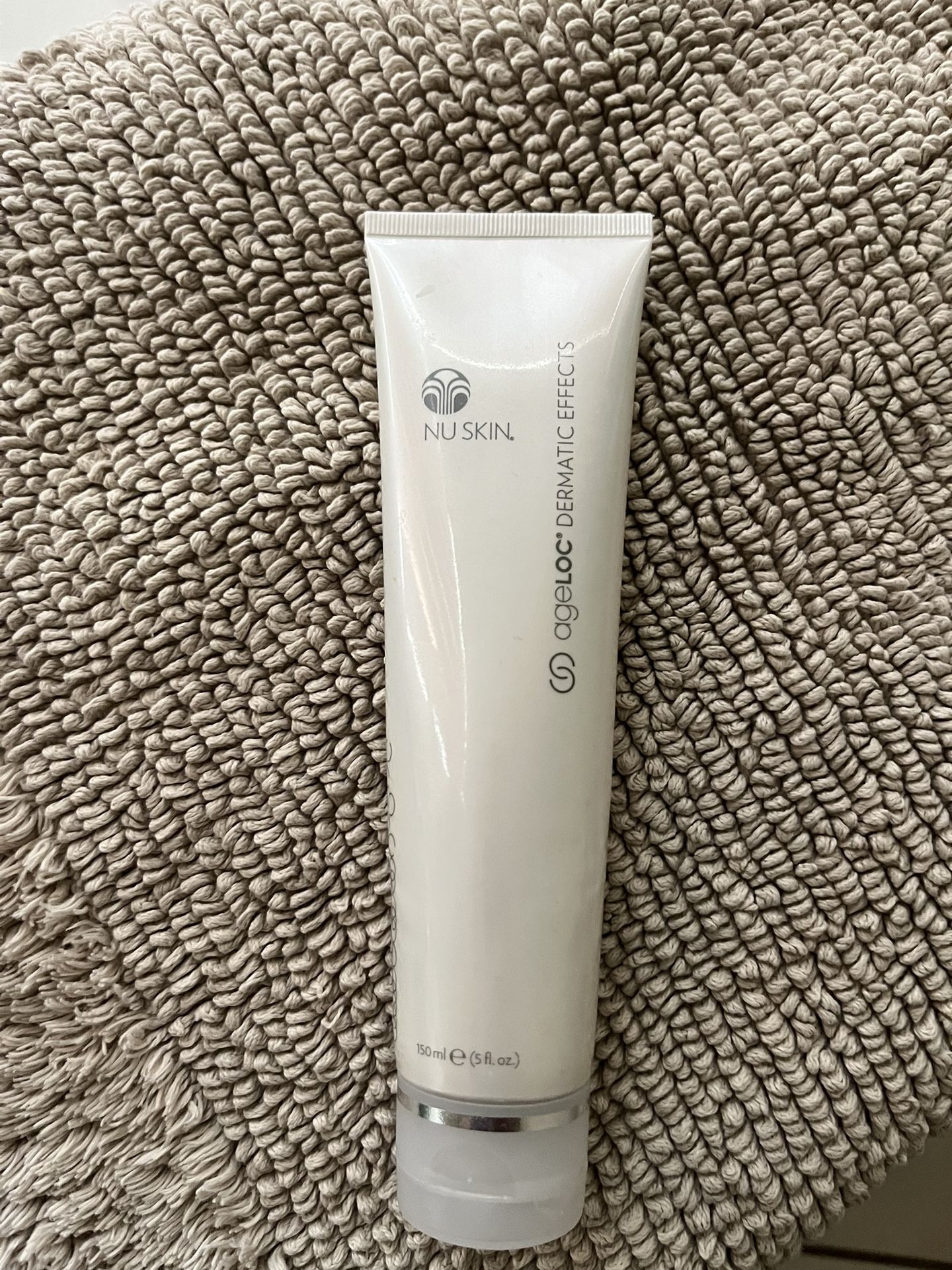 7- Firming Body Cream - Brand New