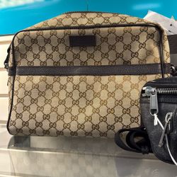 Gucci Messenger Bag 