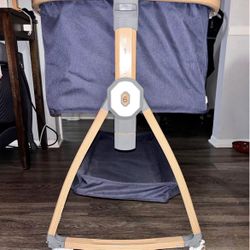 Barely used basinet & other baby items PLEASE READ DESCRIPTION!!!!