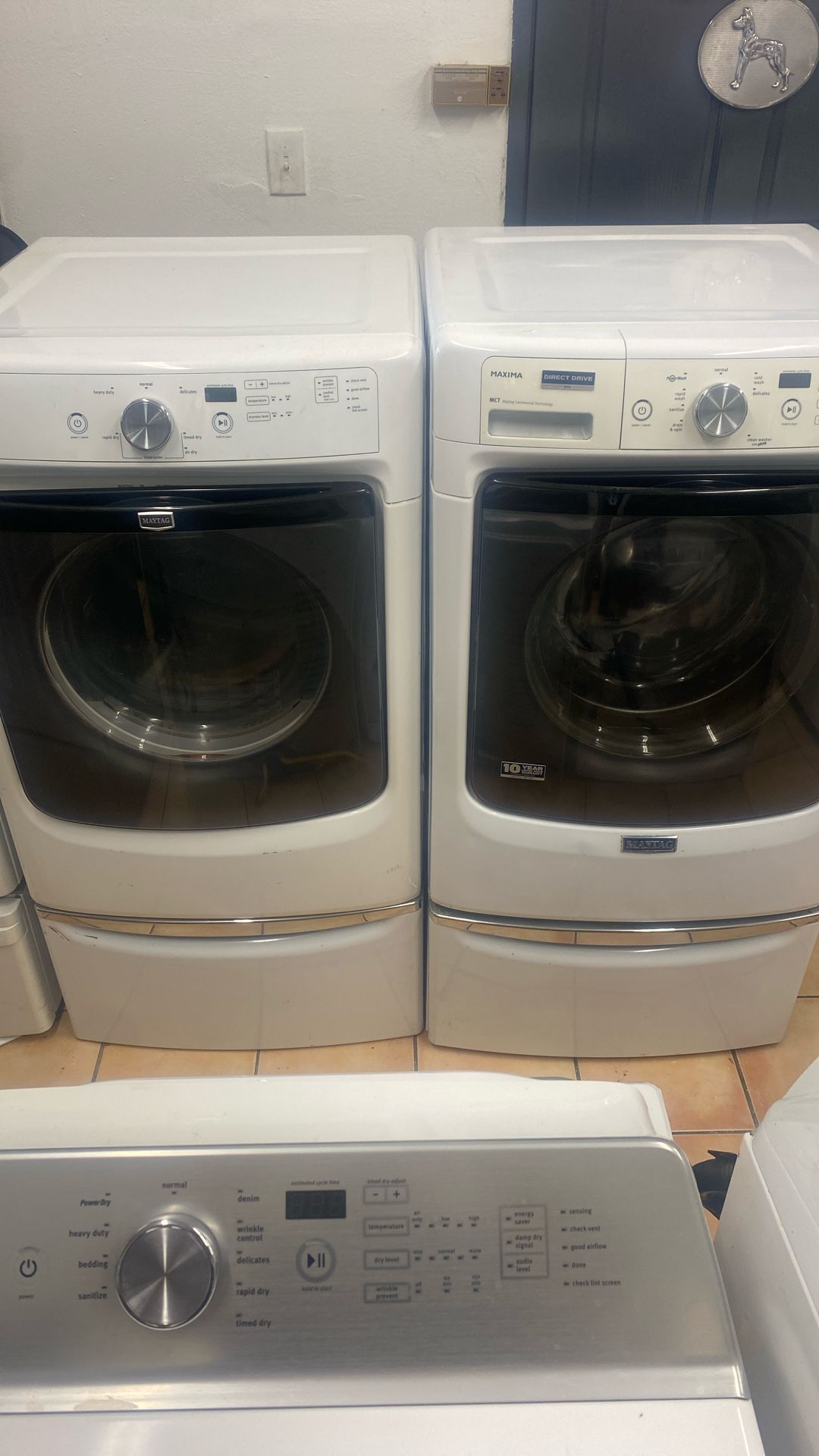 WASHER AND GAS DRYER SET