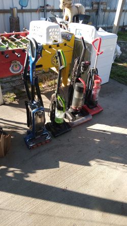 4 Vaccums Shark Porwer Force 