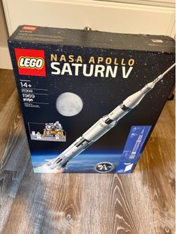 Lego NASA Saturn V (21309) Unopened
