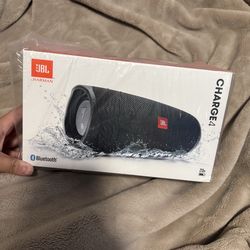 JBL 4 speaker