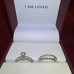 Helzberg Engagement/wedding Ring With Necklace Included 