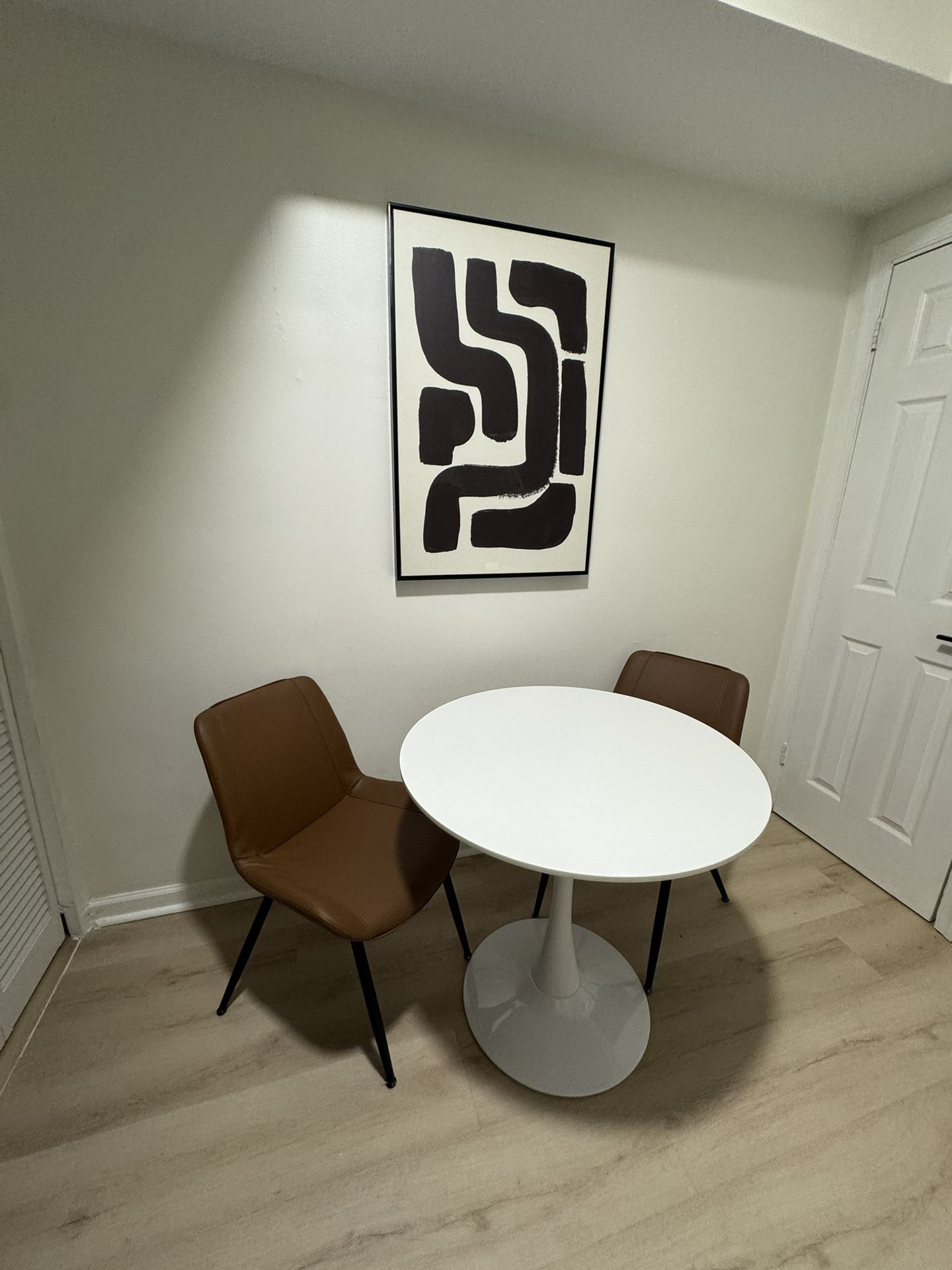 IKEA Docksta Round Pedestal Table – White + 2 Camel Dining Chairs (Set)