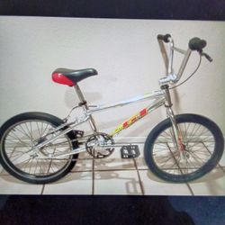 GT Mach 2 Bmx Racing