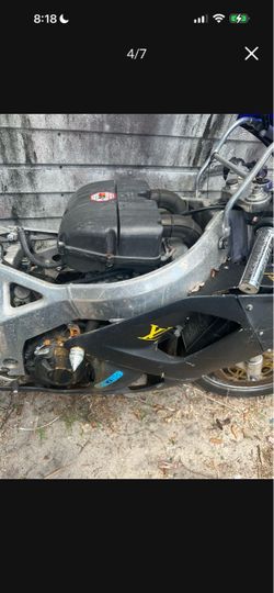 Honda CBR at 900 RR complete bikes or parts