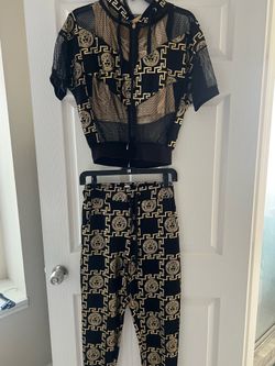 Woman clothes size small 30$ new
