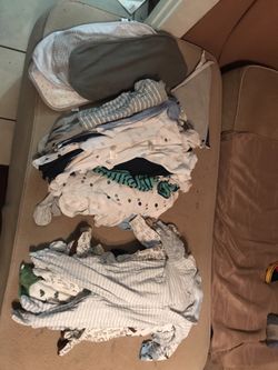 Bundle of baby clothes mixed sizes