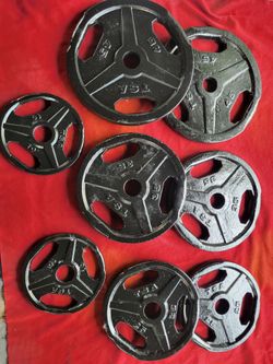 OLYMPIC 2" HOLE.  45s. 35s. 25s. 2-10s. PLATES 230LBs. TOTAL 
11525 S HALSTED DUNKIN DONUTS/7111.S WESTERN WALGREENS 
200$  CASH ONLY AS IS