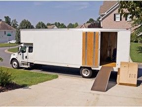 Mover Box Truck