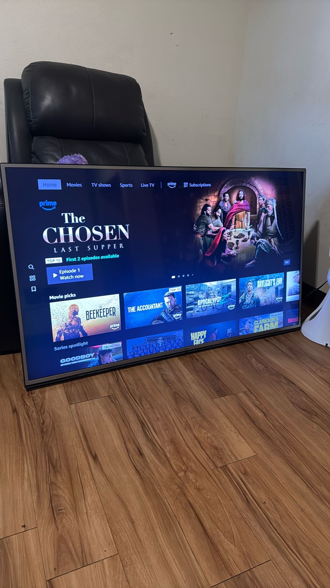 “55” LG Smart 4K UHD TV – No Stand – Works Perfectly!
