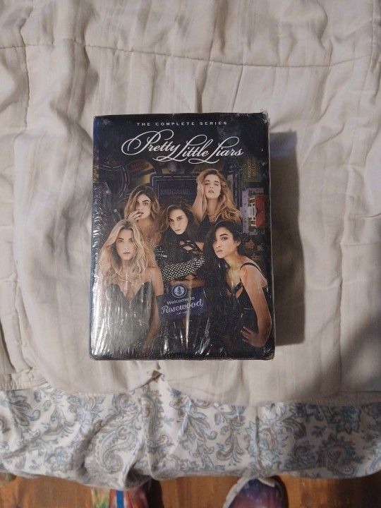 Pretty Little Liars Complete Series