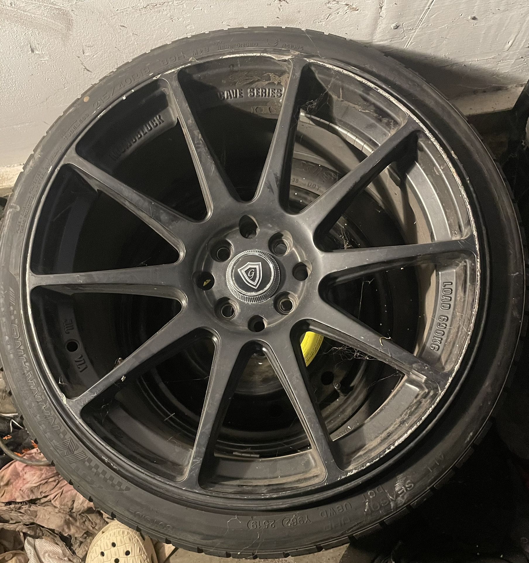  18” Rims 215/40R18