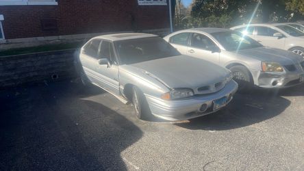 1999 Pontiac Bonneville