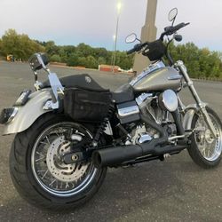  Harley Davidson Dyna Super Glide Custom 