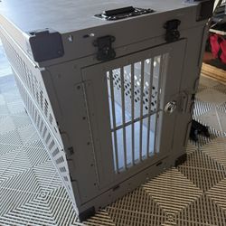 Collapsible 40” XL Impact  Crate – Brand New