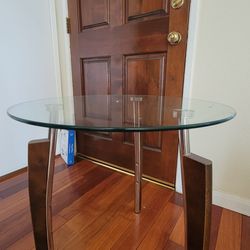 Coffee table and 2 side tables