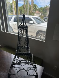 Paris Wine Holder