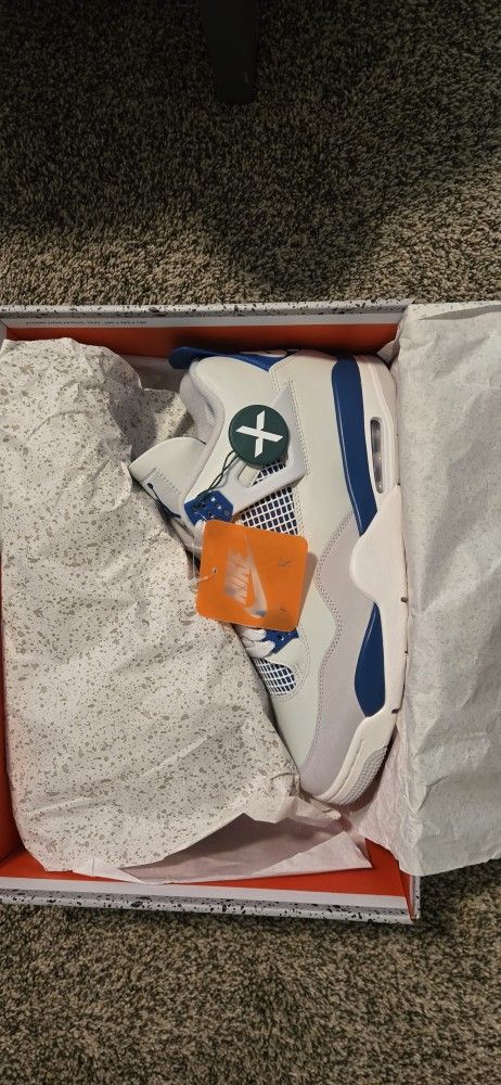 Jordan 4 Military Blues