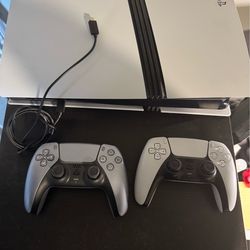 Play Station 5 ( PS5 )