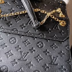 A Louis Vuitton Vavin PM Bag In Black Monogram  Empr