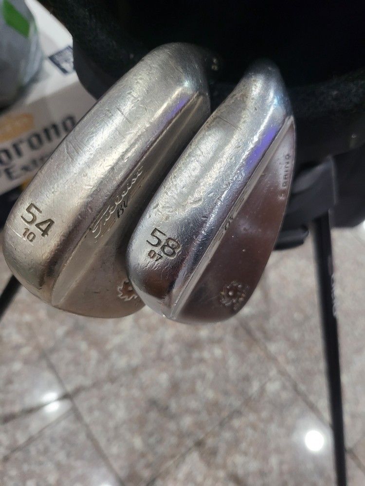 Vokey SM5 Gold Wedges