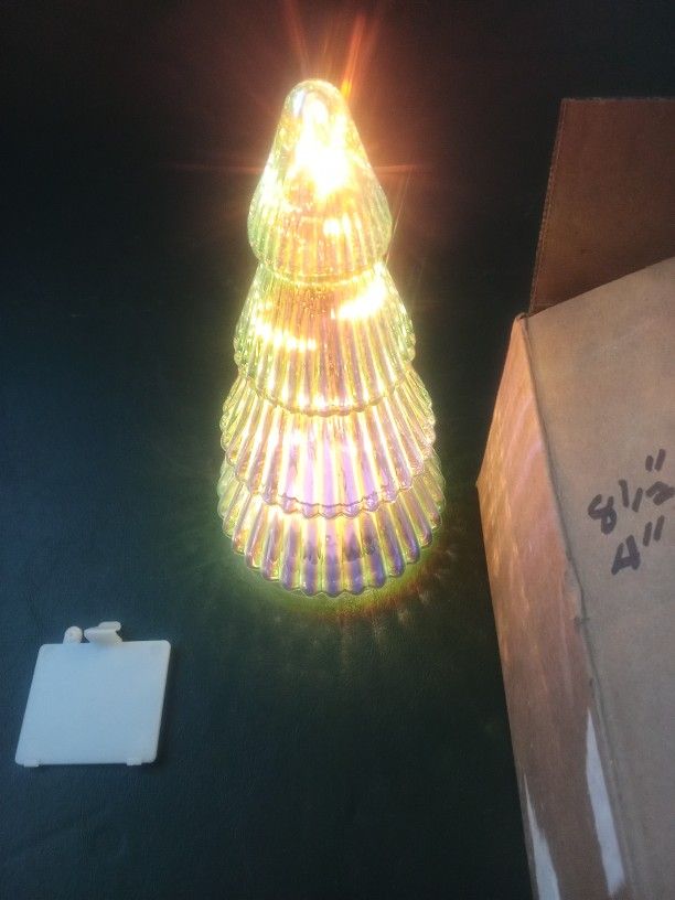 New Irredescent Glass Christmas Tree Light. Cash