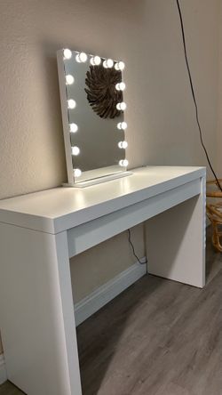 White Vanity Desk with Hollywood Lighted Mirror