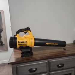 dewalt 20v blower