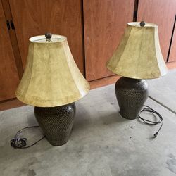 2 Table Lamps, End Table, Furniture, Lamps