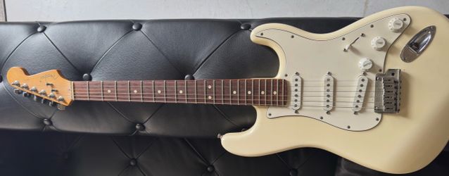 Fender Strat